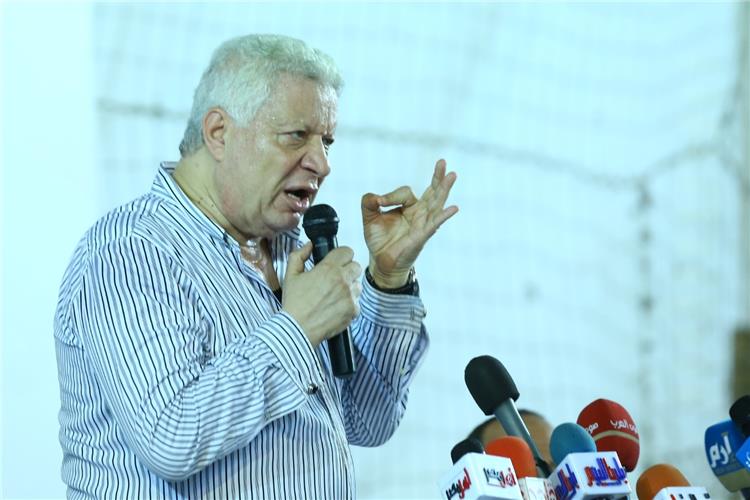 سب وقذف.. حسين لبيب يشكو مرتضى منصور في محضر رسمي